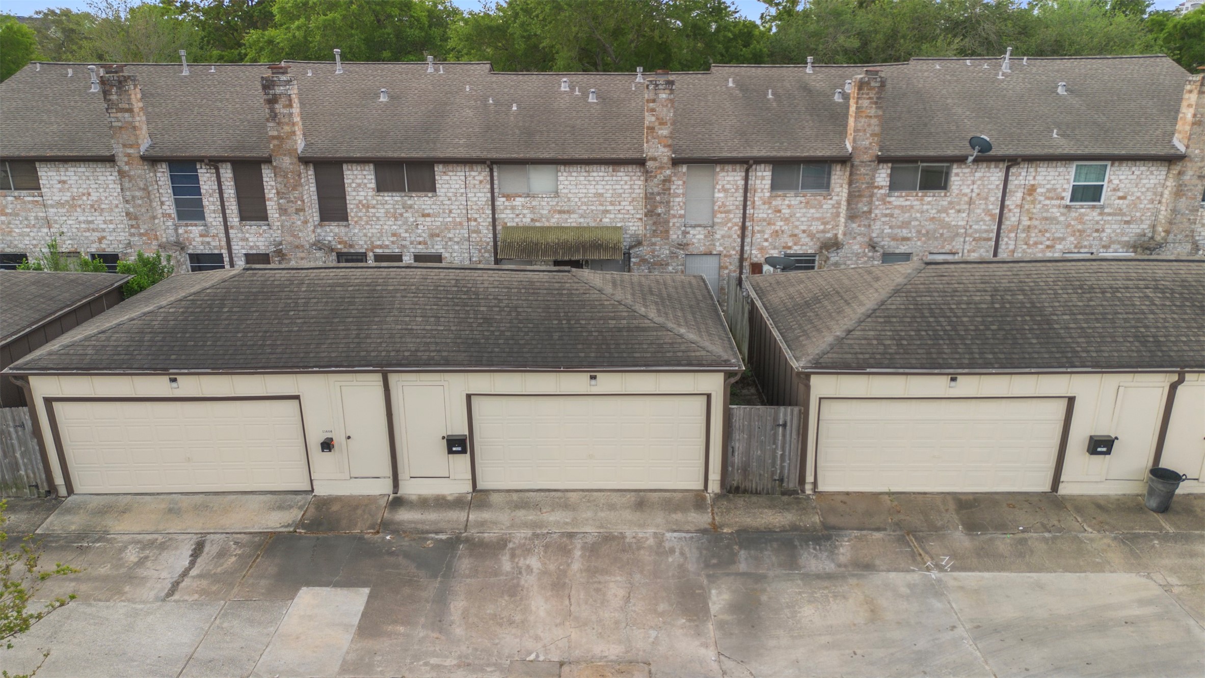 11610 South Kirkwood Road Houston, TX 77477 - Photo 24 of 25 Two Car Garage