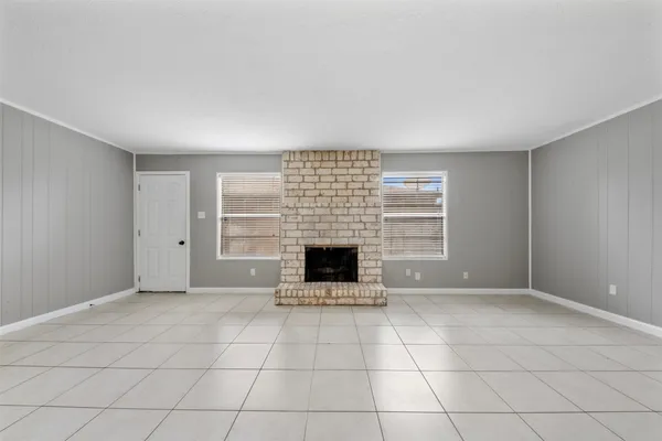 $1,725 | 11610 South Kirkwood Road, Houston, TX 77477