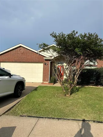 $309,000 | 6407 Wolf Creek Court, Arlington, TX 76018