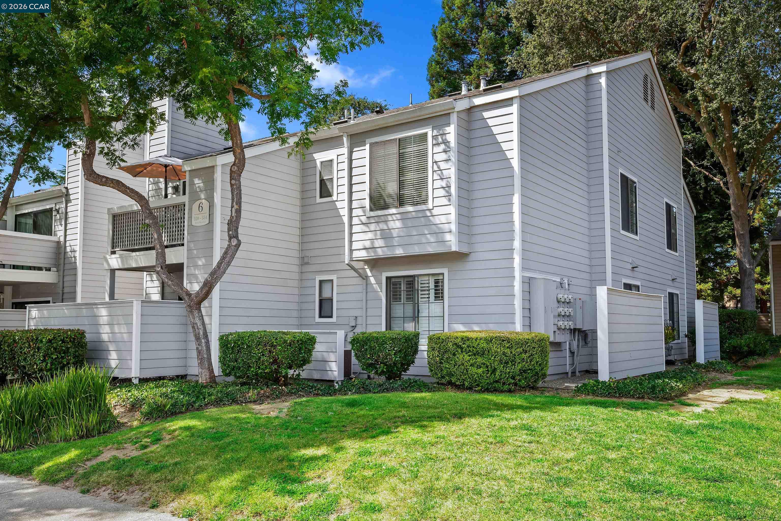 332 Eastridge Drive San Ramon, CA 94582 - Photo 4 of 41
