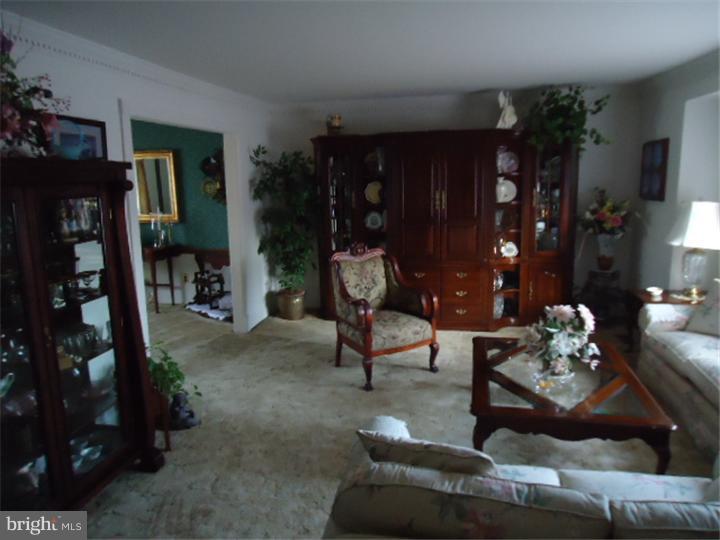 613 Warwick Road Fairless Hills, PA 19030 - Photo 6 of 25 Living Room