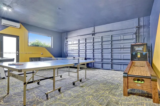 $1,995,000 | 1141 North North Lake Drive, Hollywood, FL 33019