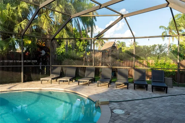 $1,995,000 | 1141 North North Lake Drive, Hollywood, FL 33019