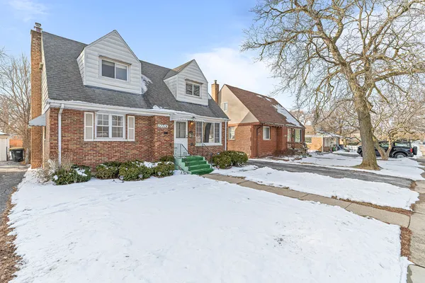 $169,900 | 17714 Burnham Avenue, Lansing, IL 60438