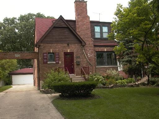 422 Kent Road Riverside, IL 60546 - Photo 1 of 1 front view of a house with a yard