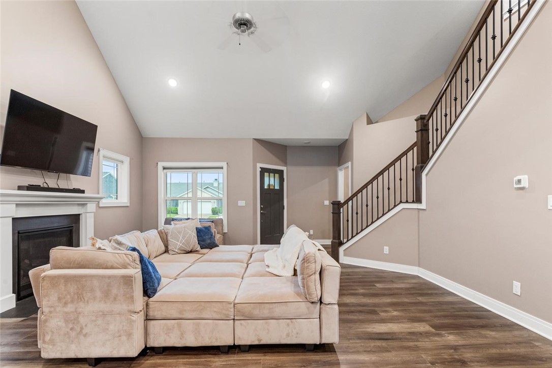 3407 Boulder Ridge Drive Champaign, IL 61822 - Photo 7 of 43