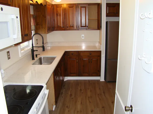 $260,000 | 77 Birchwood Drive, Hollis, NH 03049