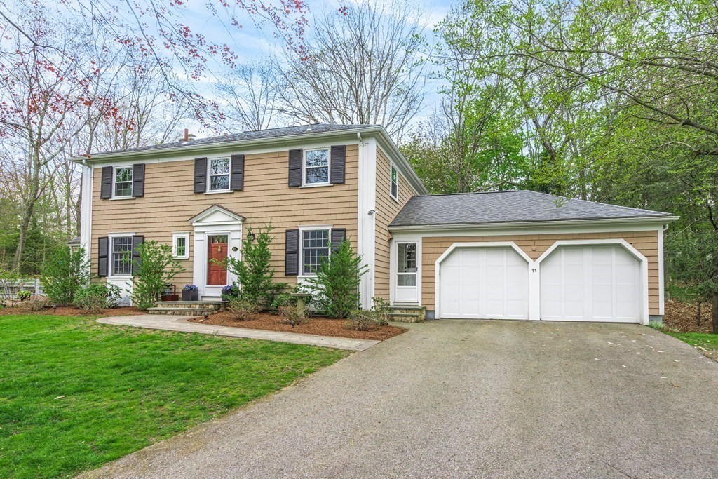 11 Trinity Court Wellesley, MA 02481 - Photo 23 of 24 Gallery Image 23