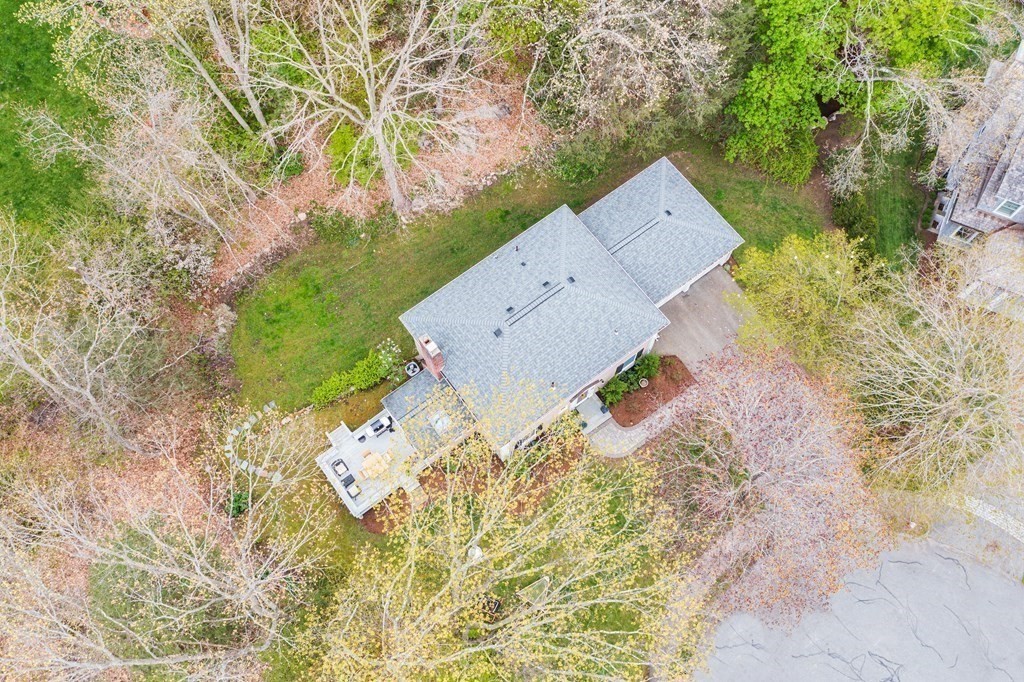 11 Trinity Court Wellesley, MA 02481 - Photo 24 of 24 Gallery Image 24