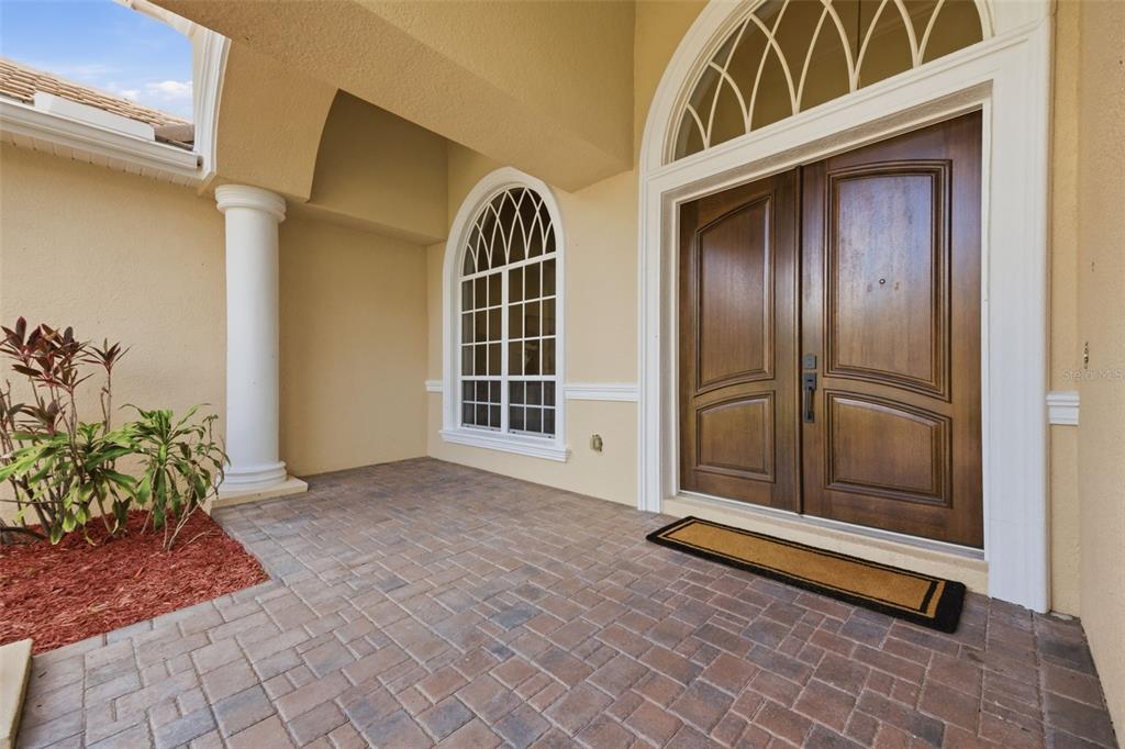 9409 Tree Tops Lake Road Tampa, FL 33626 - Photo 7 of 97