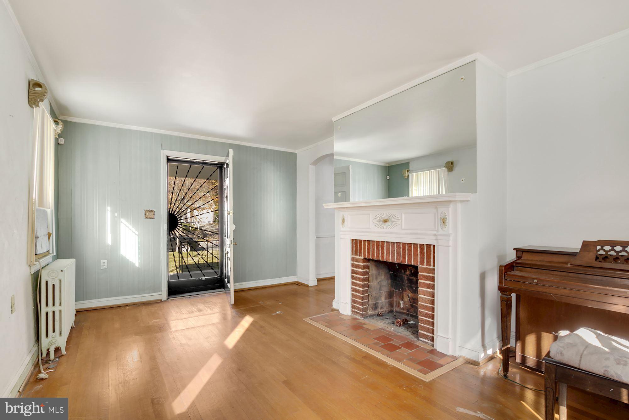 2011 Brighton Road Hyattsville, MD 20782 - Photo 6 of 29 Gallery Image 6