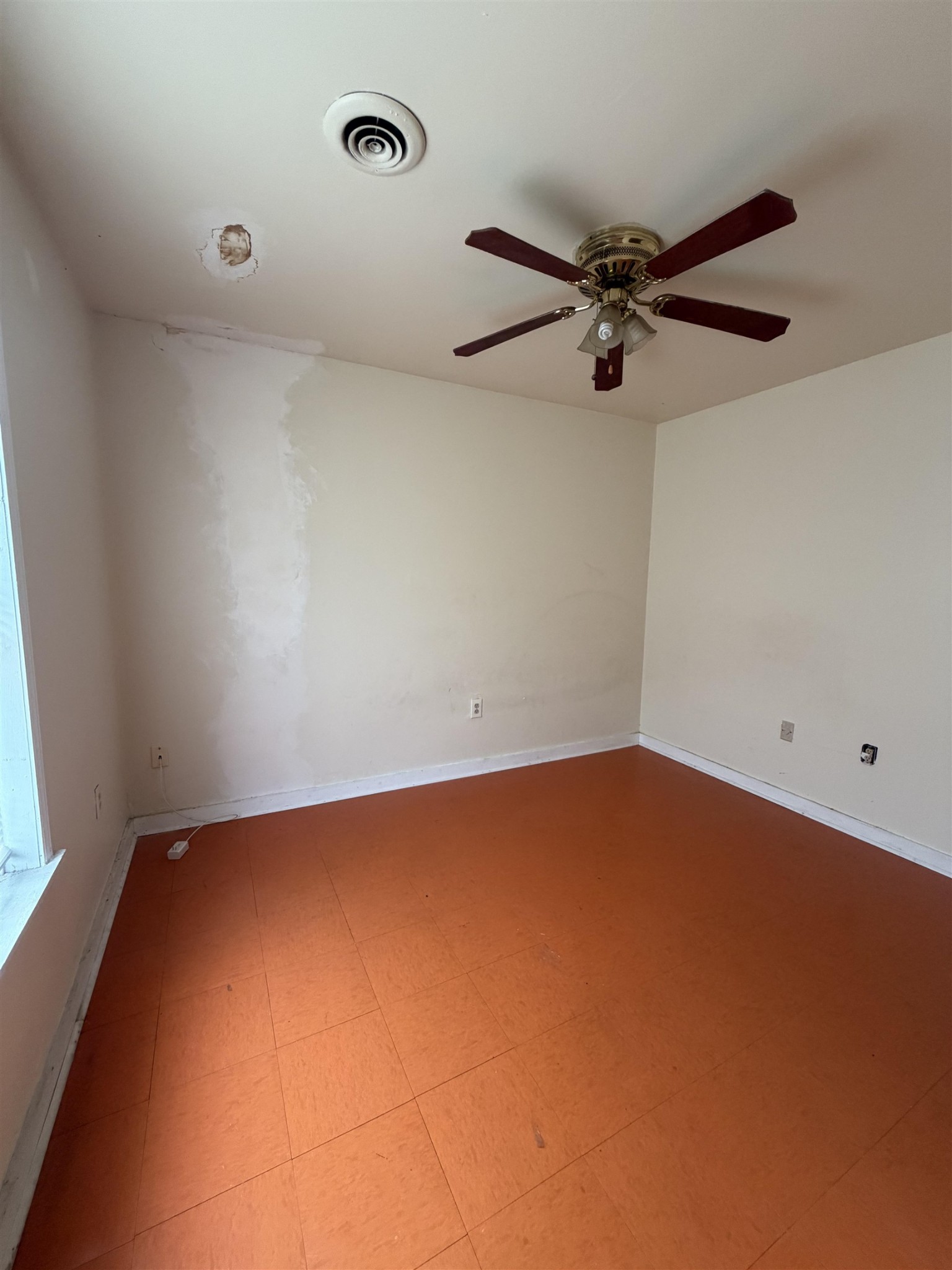 1246 Gausco Road Memphis, TN 38106 - Photo 16 of 26 Gallery Image 16