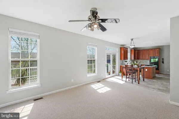 $900,000 | 25407 Vacation Place, Aldie, VA 20105