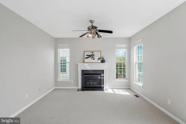 $900,000 | 25407 Vacation Place, Aldie, VA 20105