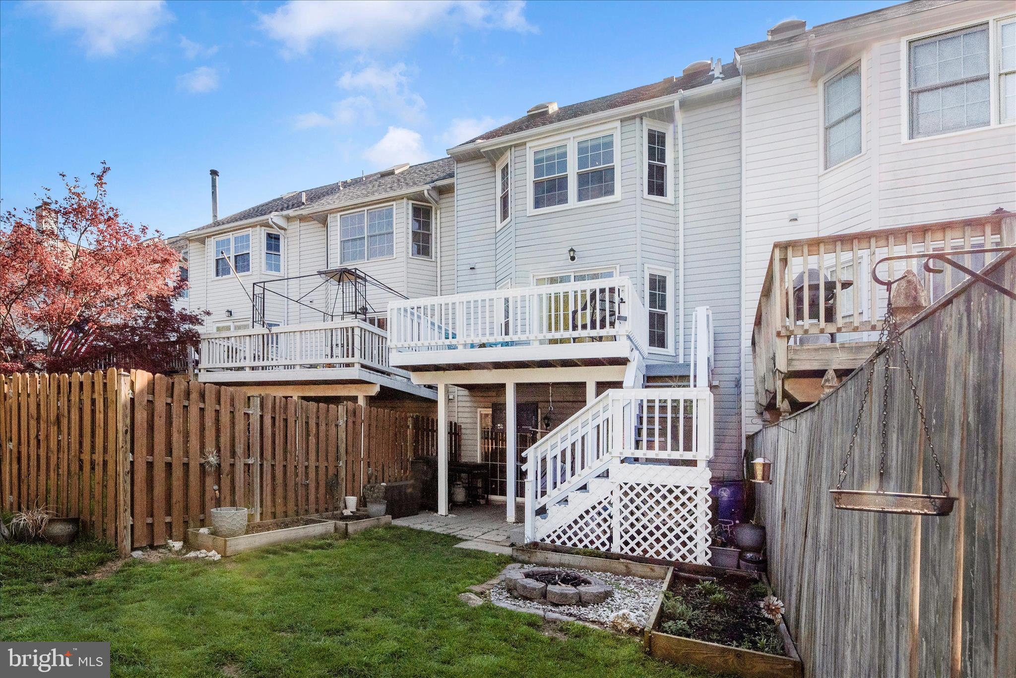 6630 Commodore Court New Market, MD 21774 - Photo 38 of 68 a front view of a house with a garden