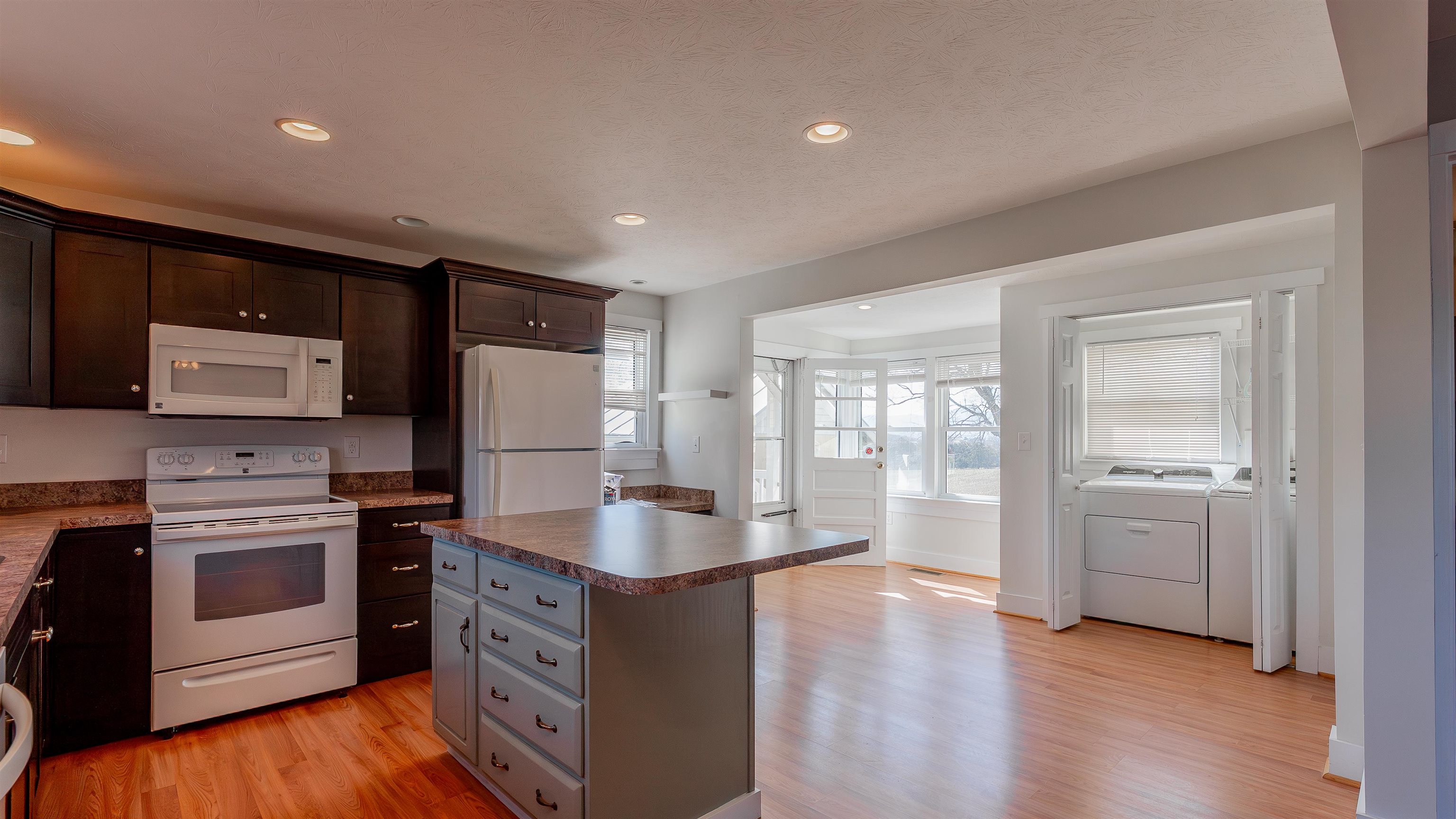 436 East Point Road Elkton, VA 22827 - Photo 9 of 55 Gallery Image 9
