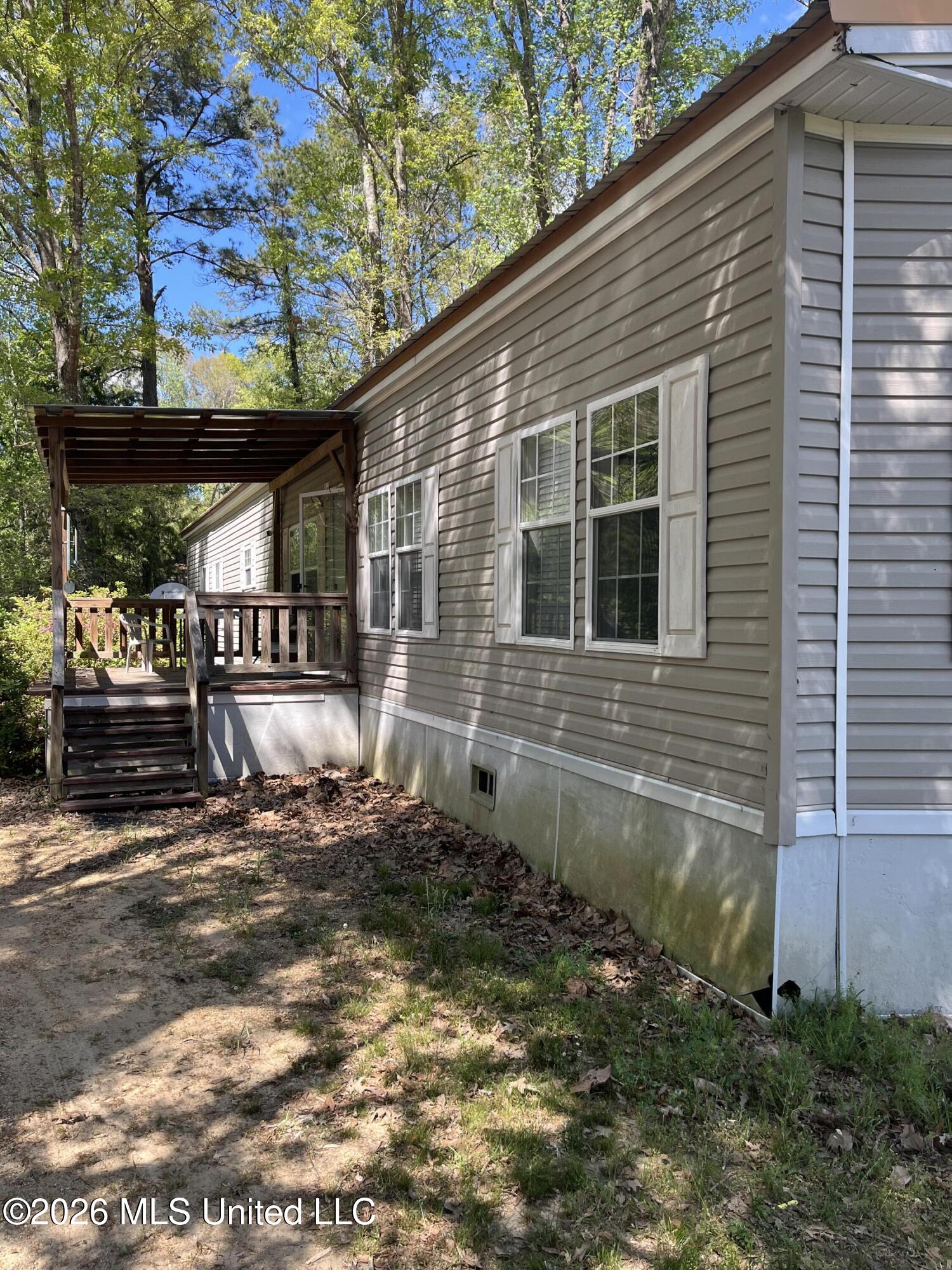 22 Deer Lake Road Natchez, MS 39120 - Photo 3 of 33 IMG_3001