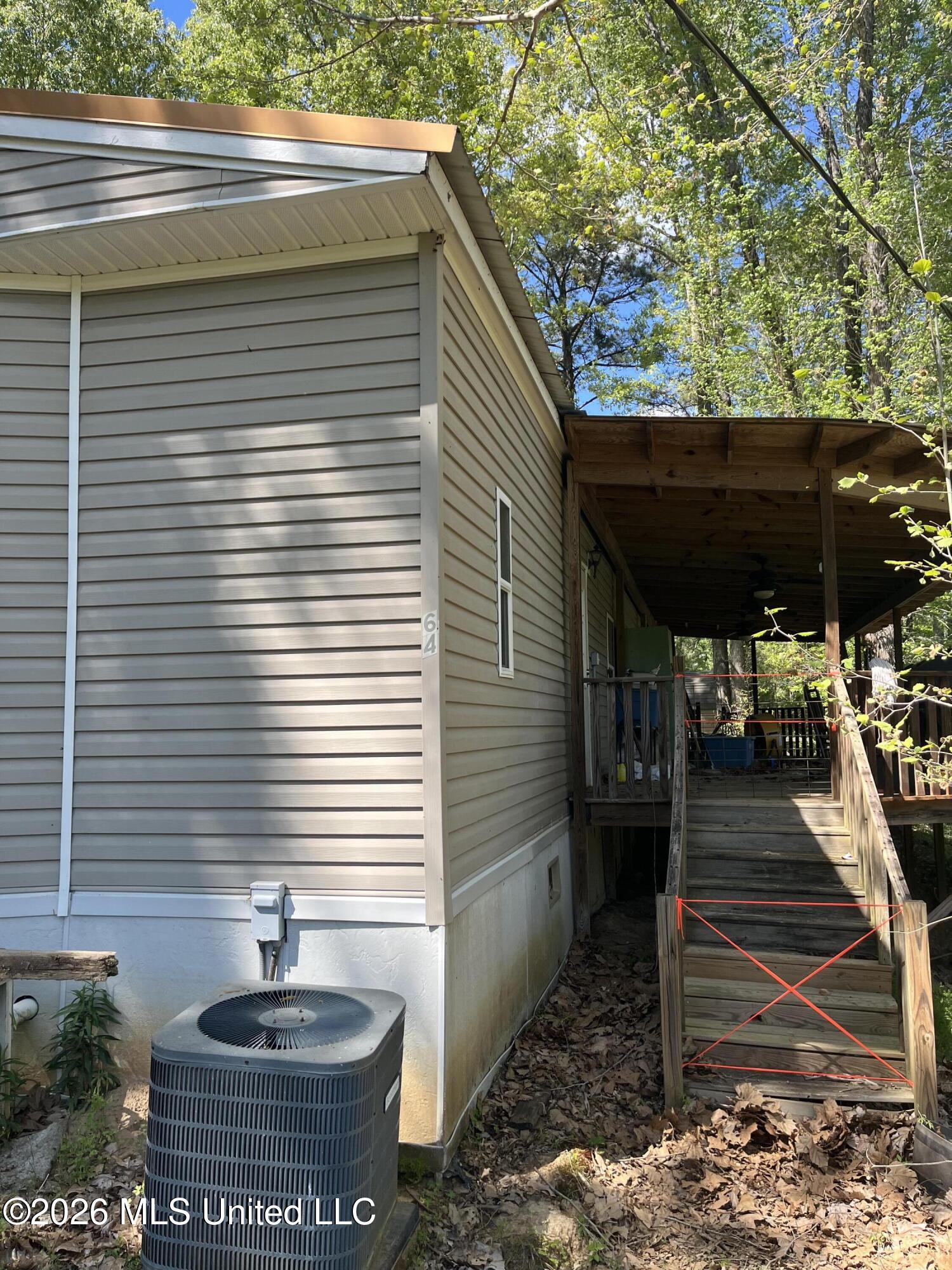 22 Deer Lake Road Natchez, MS 39120 - Photo 5 of 33 IMG_3003