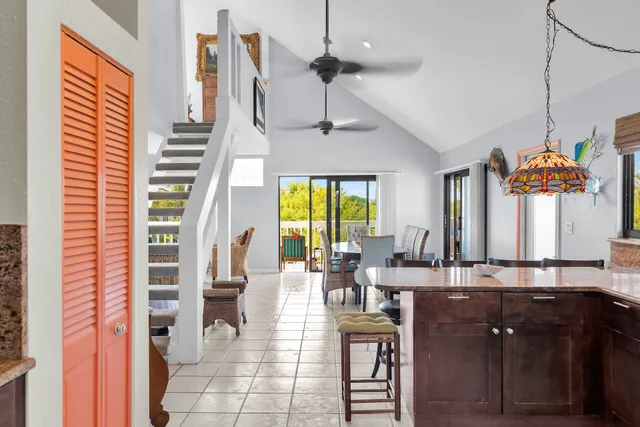 $880,000 | 3686 Gulfstream Street, Big Pine Key, FL 33043