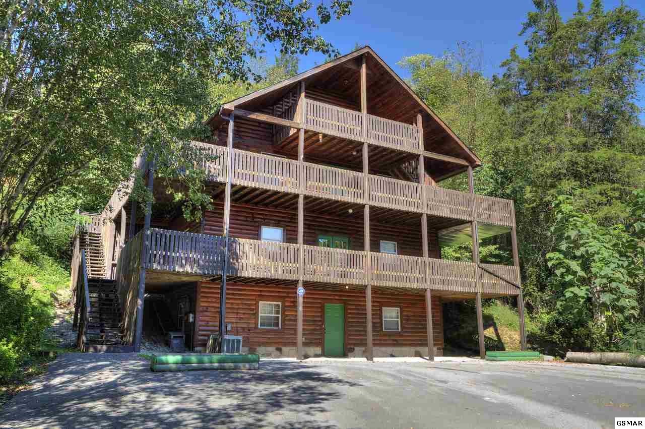 414 Hideaway Ridge Circle Sevierville, TN 37862 - Photo 1 of 36 Gallery Image 1