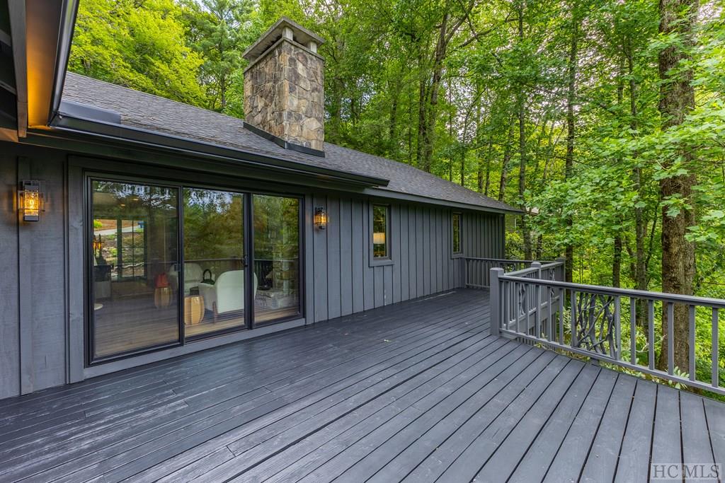 100 Oak Road Highlands, NC 28741 - Photo 24 of 32 Gallery Image 24