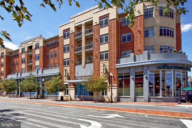 $370,000 | 309 Holland Lane, Unit 202, Alexandria, VA 22314