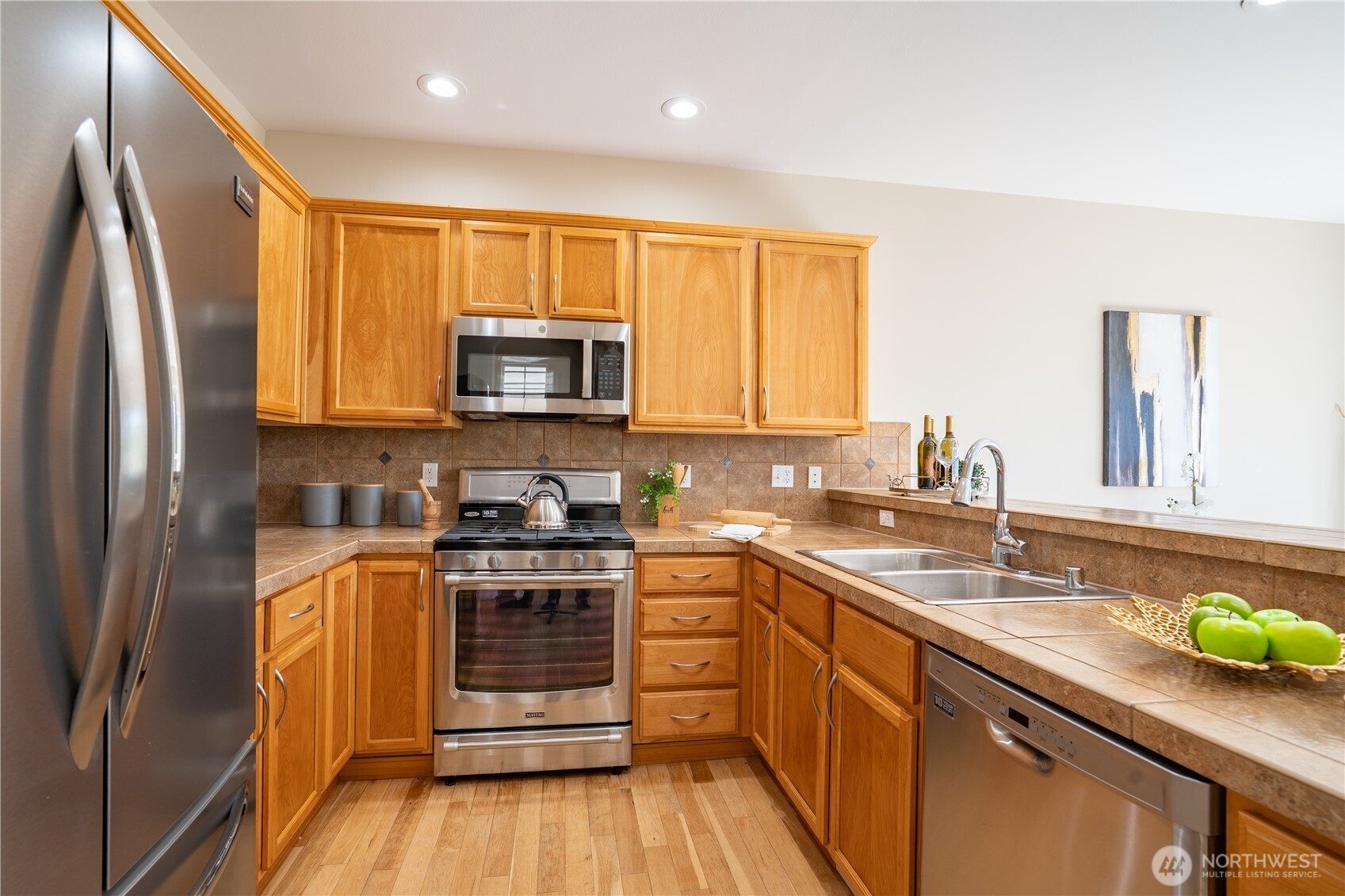 24112 40th Avenue Southeast Bothell, WA 98021 - Photo 7 of 31