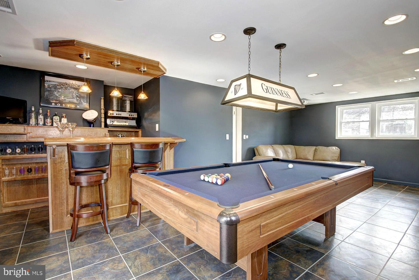 9518 Burning Branch Road Burke, VA 22015 - Photo 23 of 30 Wet Bar