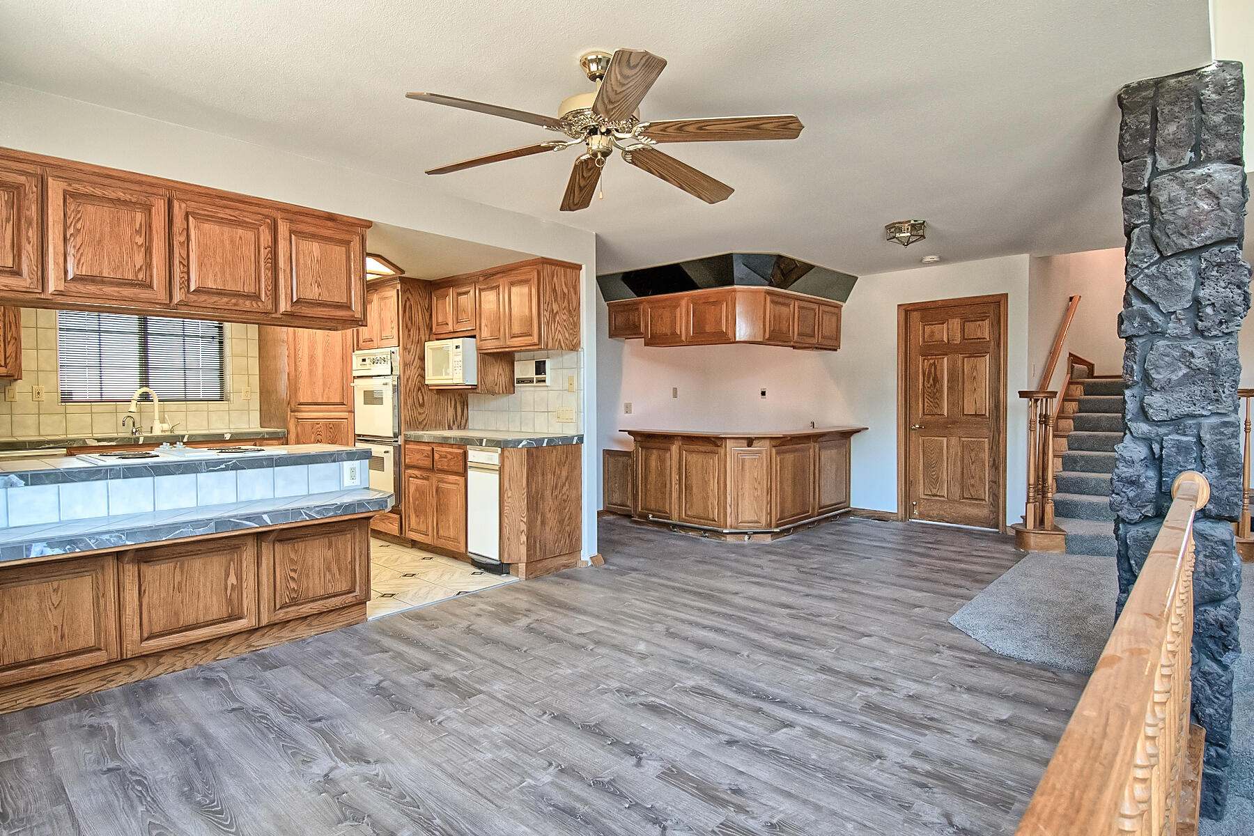 5946 Happy Valley Road Anderson, CA 96007 - Photo 12 of 37 happy valley-417