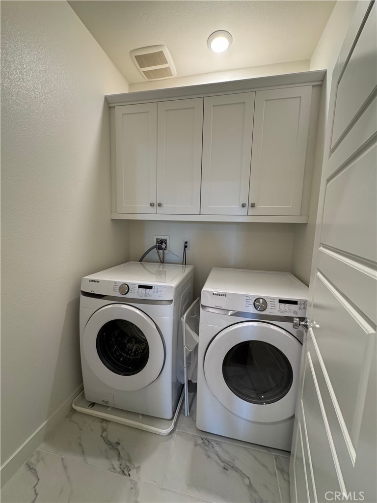 2626 Glamis Court Arcadia, CA 91007 - Photo 29 of 68 a utility room with dryer and washer