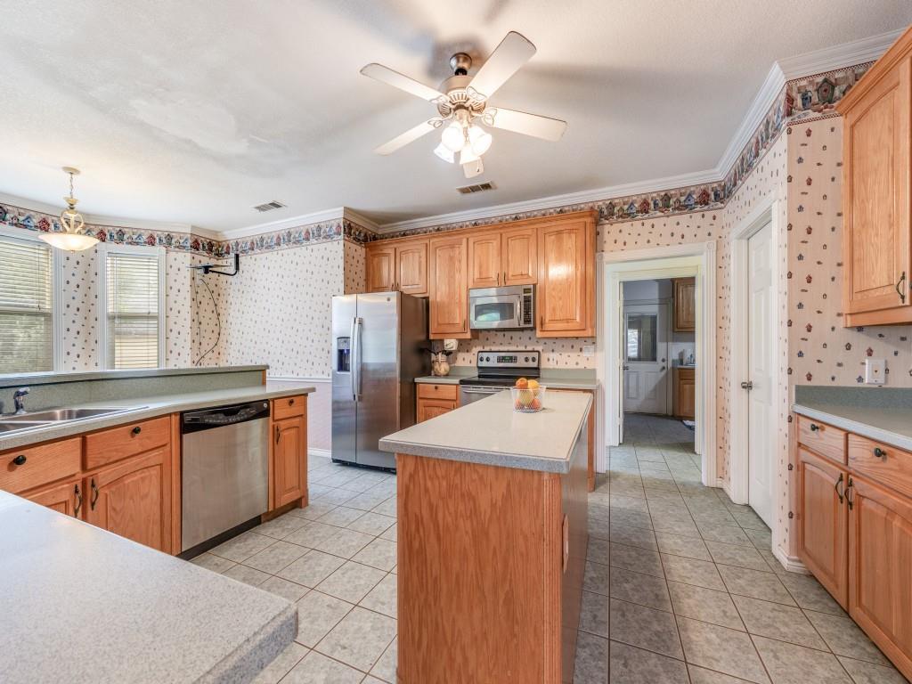 12900 Farm To Market 121 Van Alstyne, TX 75495 - Photo 8 of 40