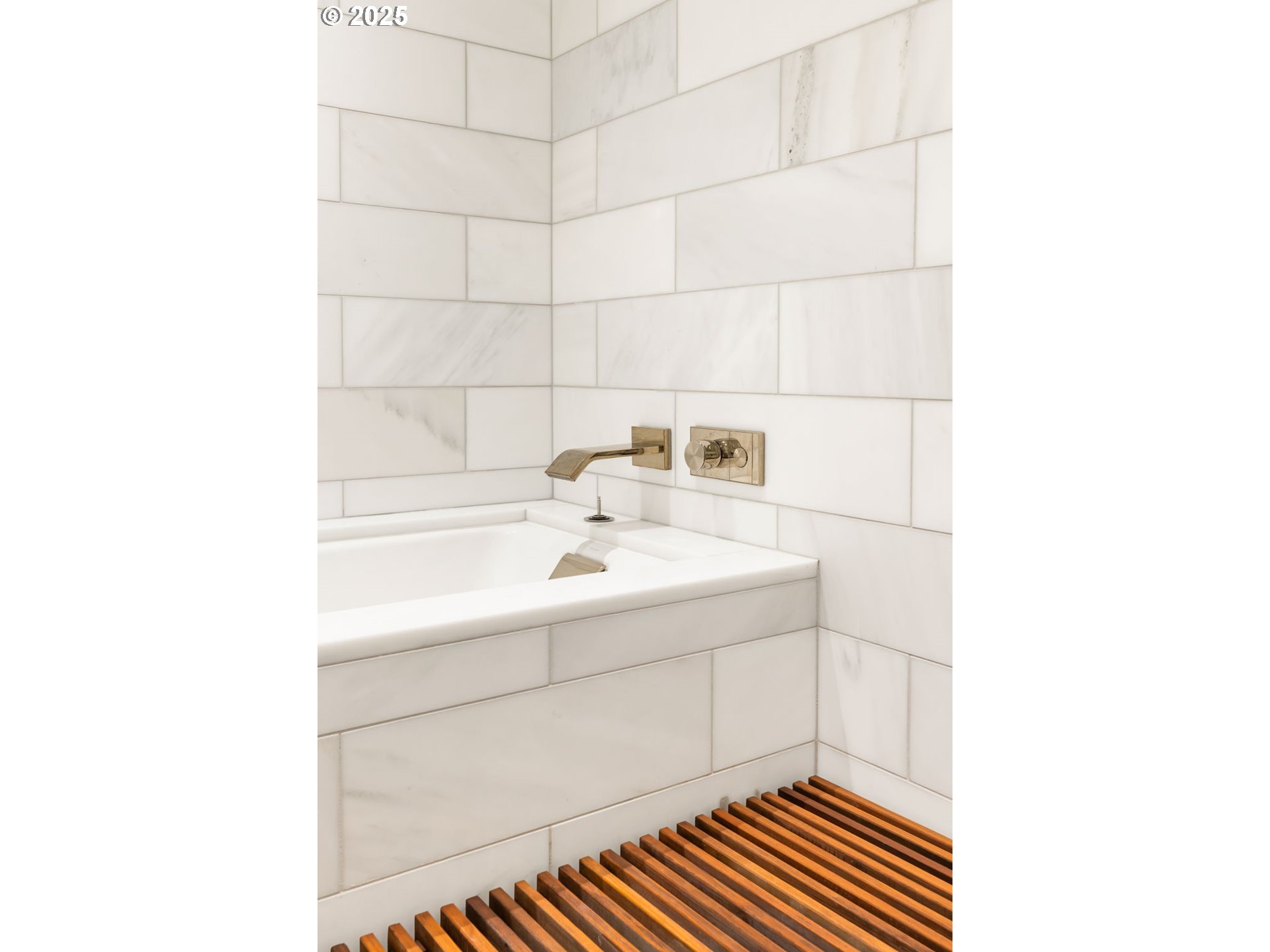 550 Southwest 10th Avenue, Unit 3003 Portland, OR 97205 - Photo 26 of 44 a bathroom with a sink toilet and shower