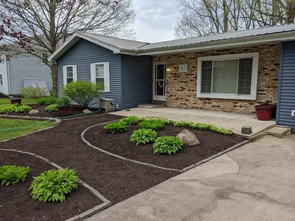 $389,900 | 2438 South Woodland Trail, Warsaw, IN 46580