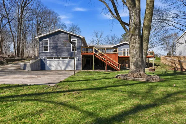 $389,900 | 2438 South Woodland Trail, Warsaw, IN 46580