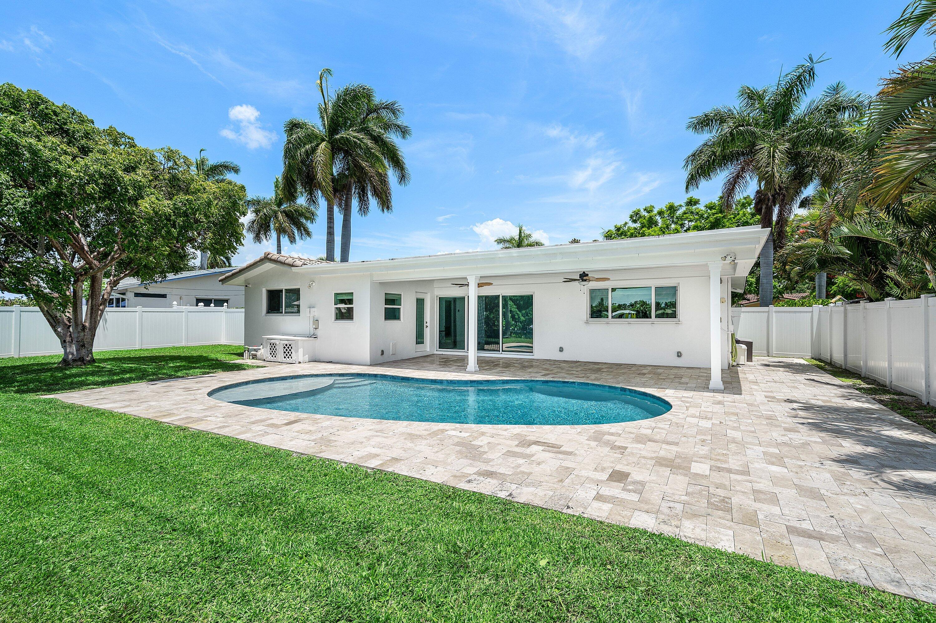 1128 Southwest 7th Street Boca Raton, FL 33486 - Photo 31 of 38 037-1128Southwest7thStreet-BocaRaton-FL-