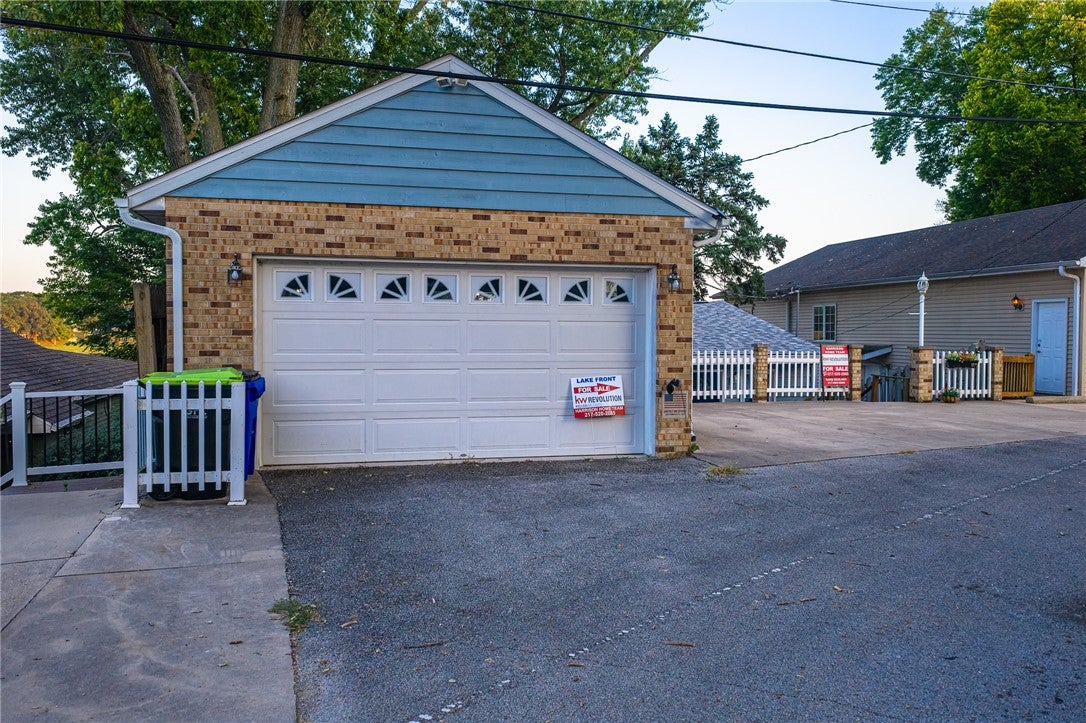 4271 East Lake Shore Drive Decatur, IL 62521 - Photo 29 of 32 Gallery Image 29