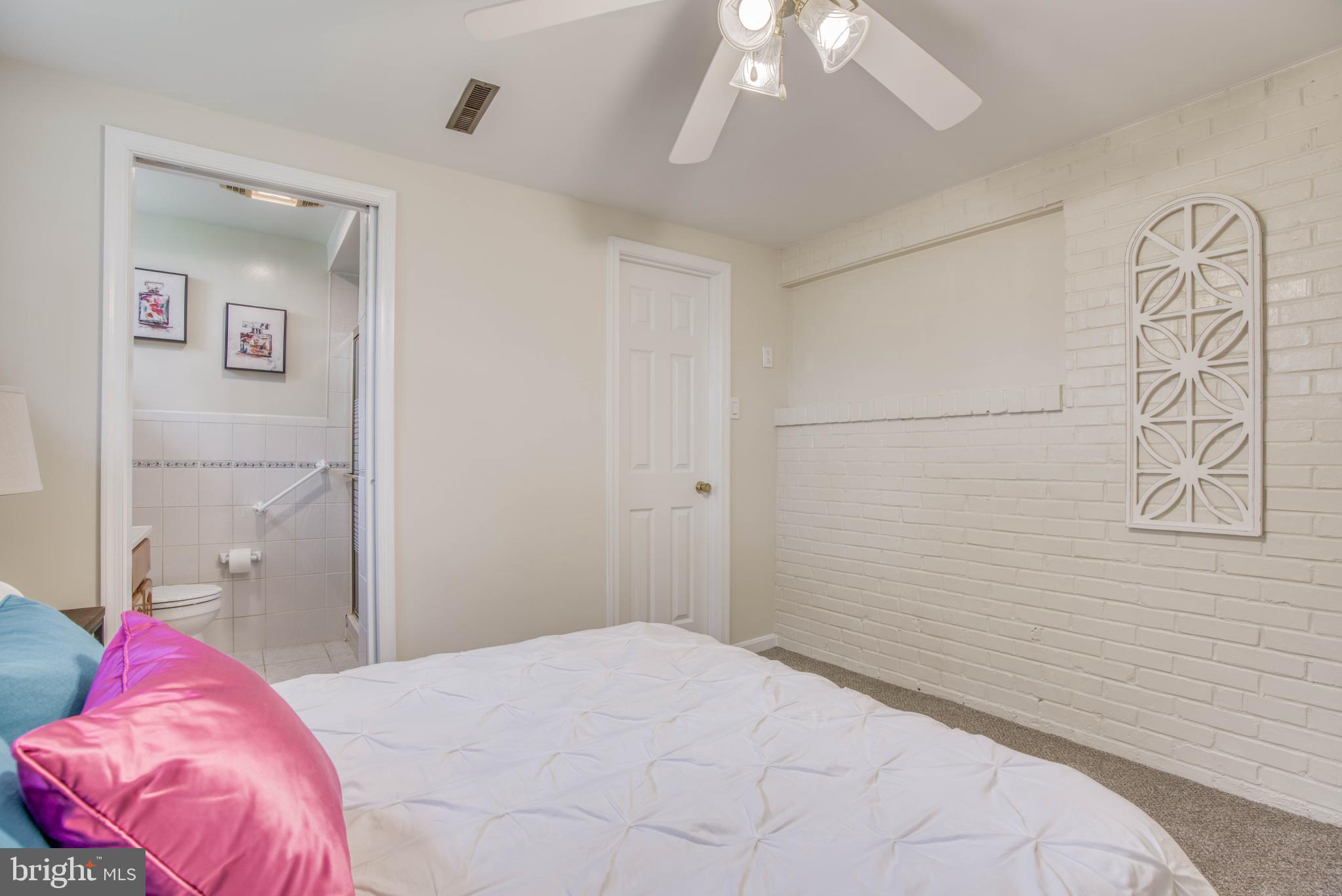 2415 Woodcroft Road Baltimore, MD 21234 - Photo 22 of 36 Gallery Image 22