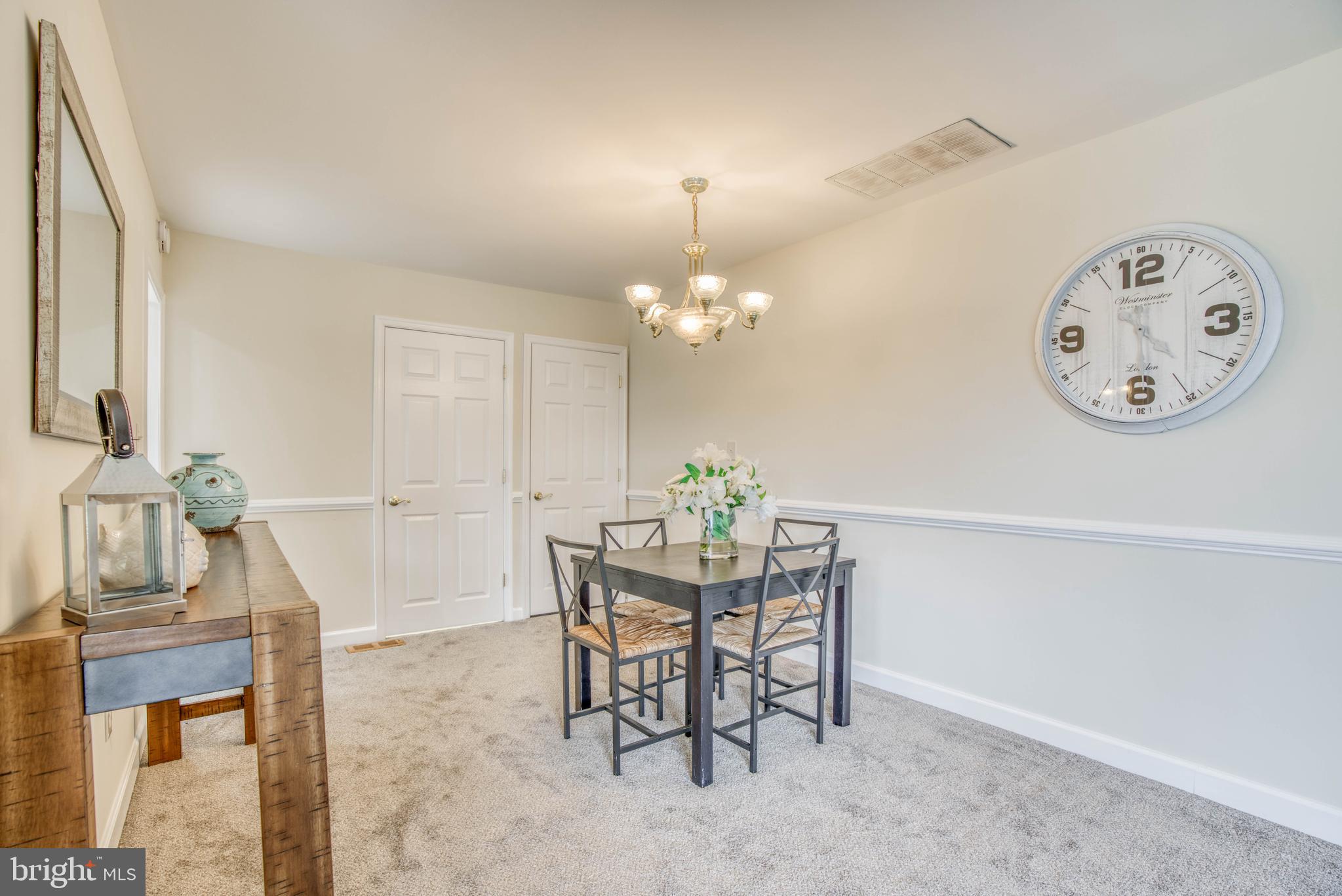 2415 Woodcroft Road Baltimore, MD 21234 - Photo 8 of 36 Dining Area