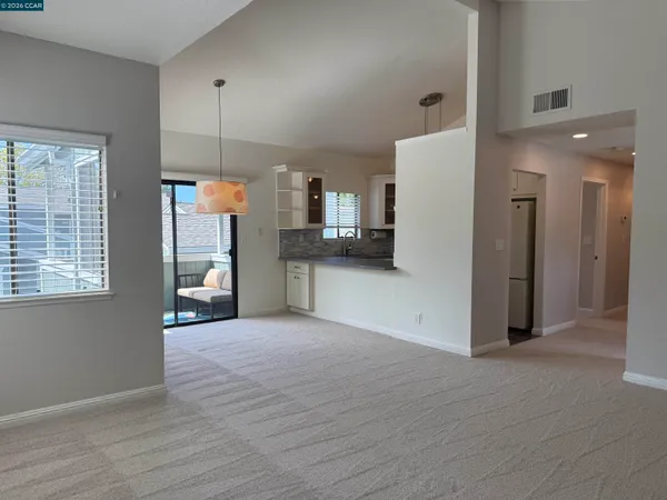 $3,200 | 1144 Maywood Lane, Martinez, CA 94553