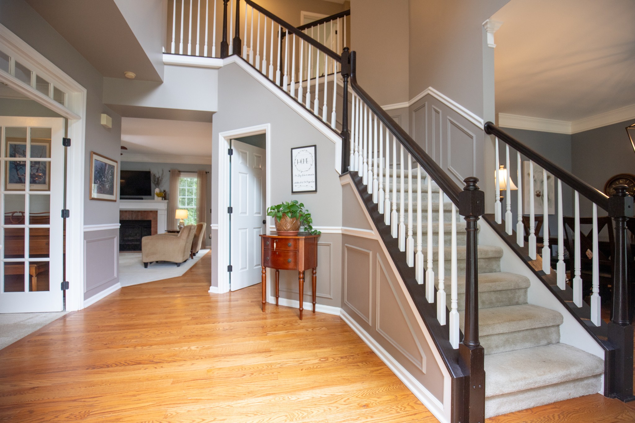 113 Chester Stevens Road Franklin, TN 37067 - Photo 4 of 31 a view of livingroom and hall with wooden floor