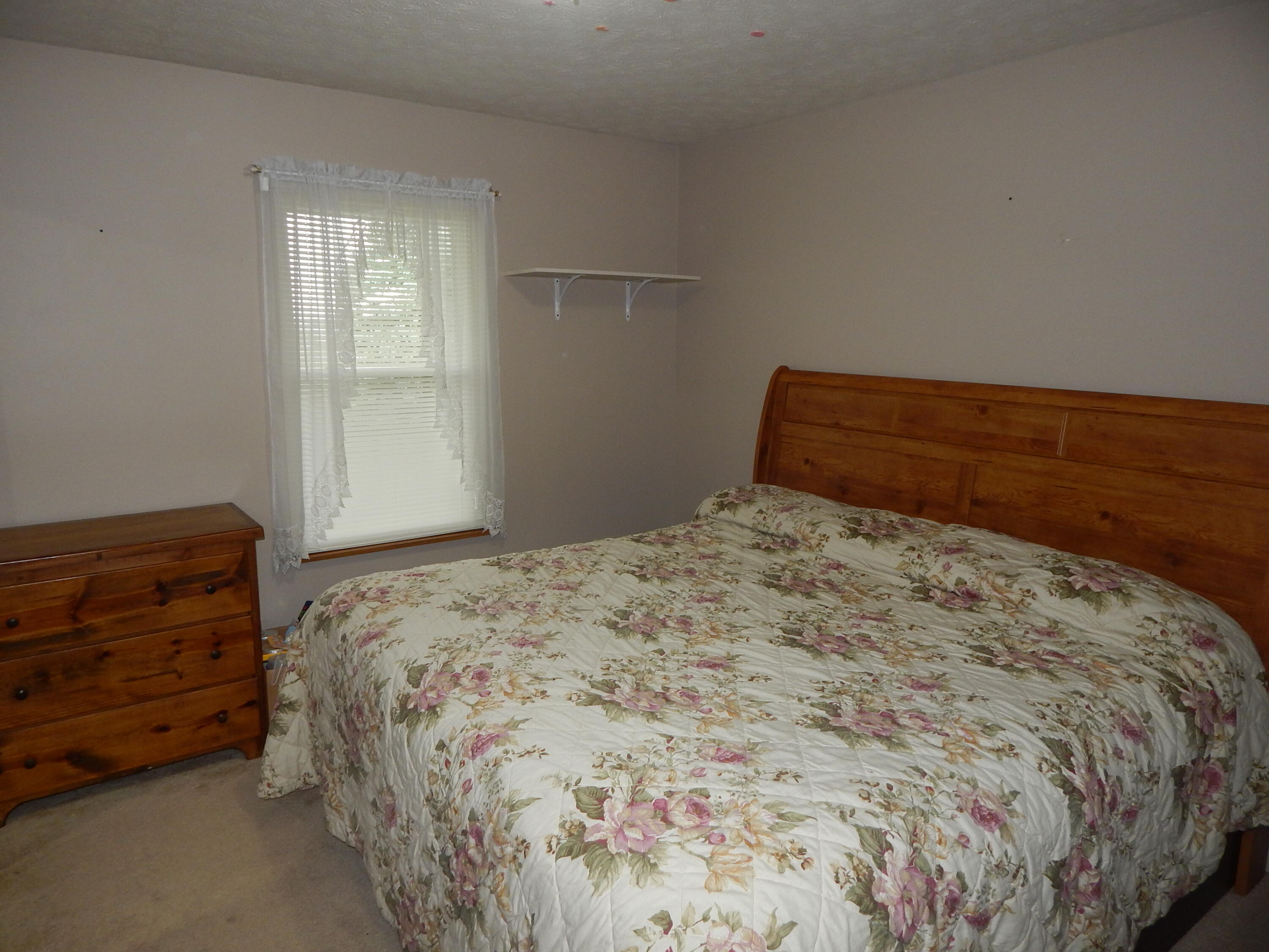31 South Elm Tree Road Conover, OH 45317 - Photo 7 of 23