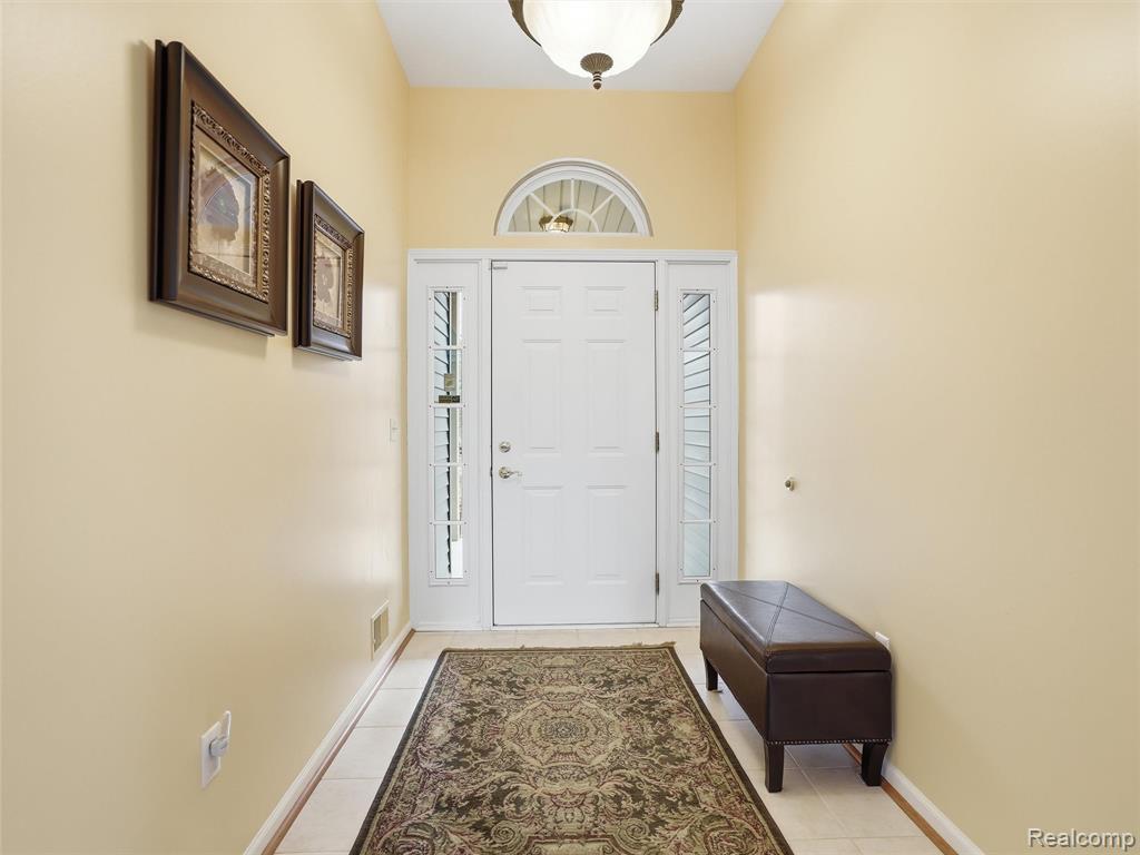 11371 Runyan Lake Road Fenton, MI 48430 - Photo 17 of 58 Gallery Image 17