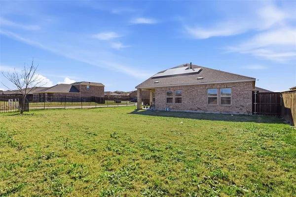 $435,000 | 4104 Fitzgerald Avenue, Aubrey, TX 76227