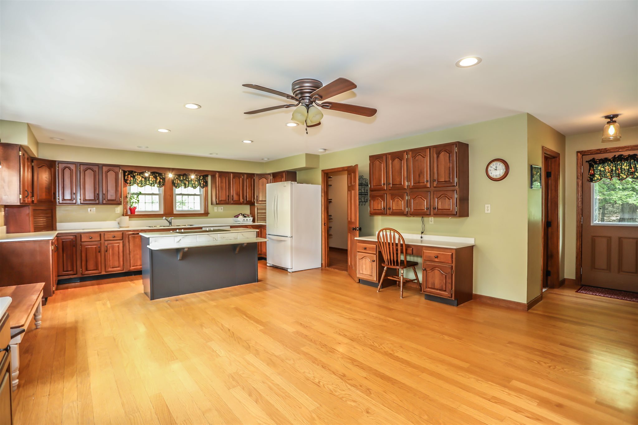 11 Gral. Miller Road Peterborough, NH 03458 - Photo 3 of 40