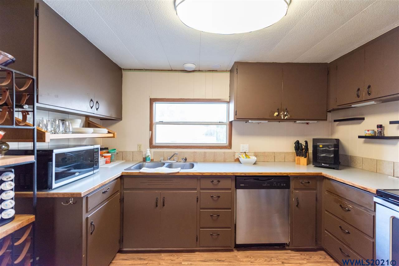 34505 Riverside Drive, Unit 38 Albany, OR 97321 - Photo 2 of 23