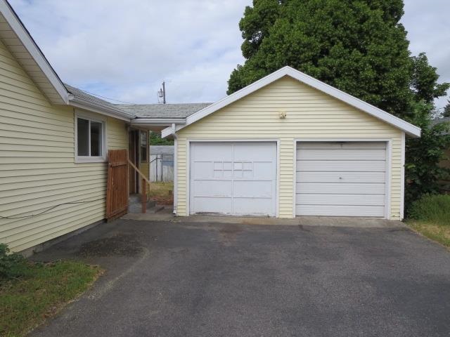 3611 North Center Road Spokane Valley, WA 99212 - Photo 14 of 17