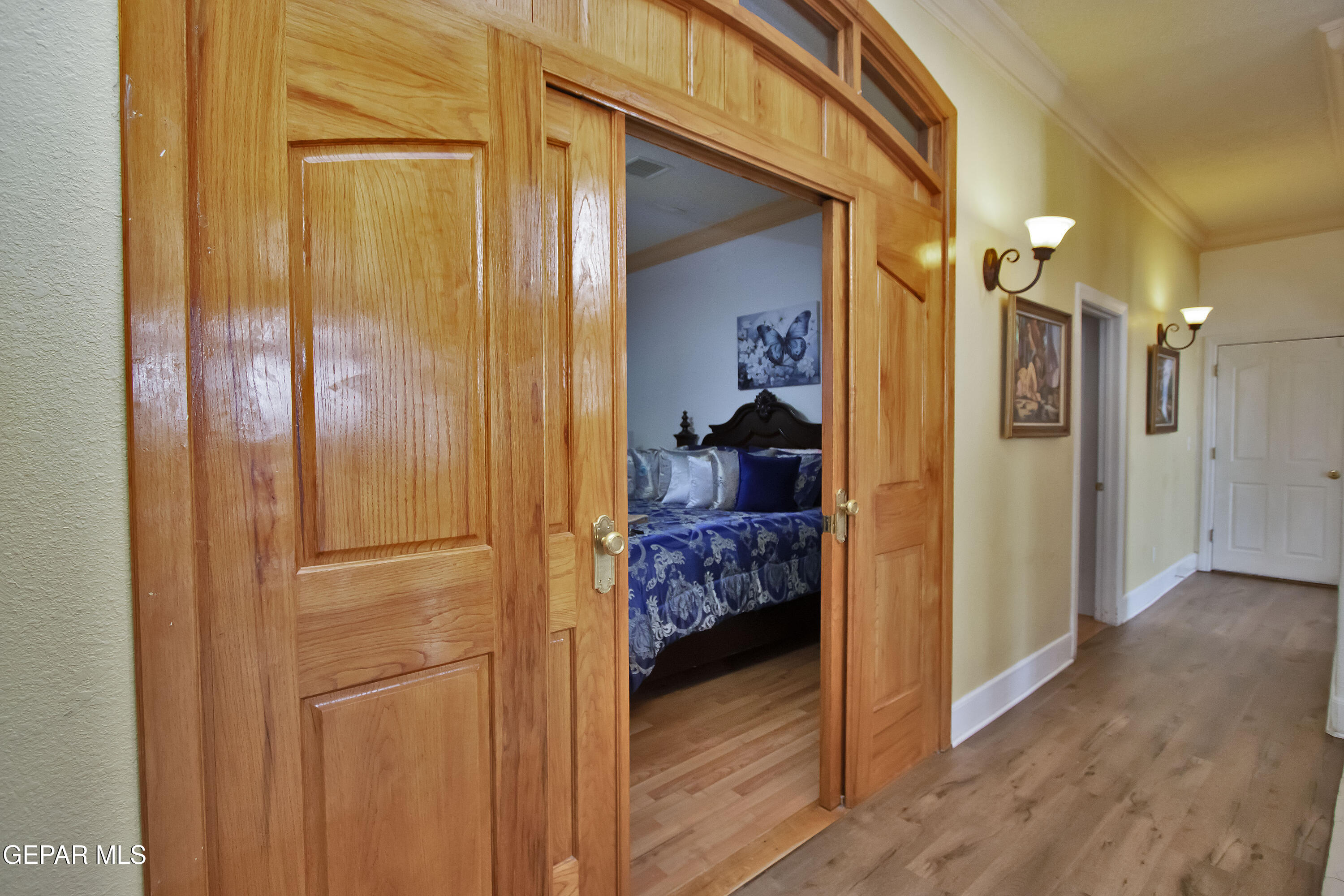 861 Country Club Road El Paso, TX 79932 - Photo 47 of 104 Hallway