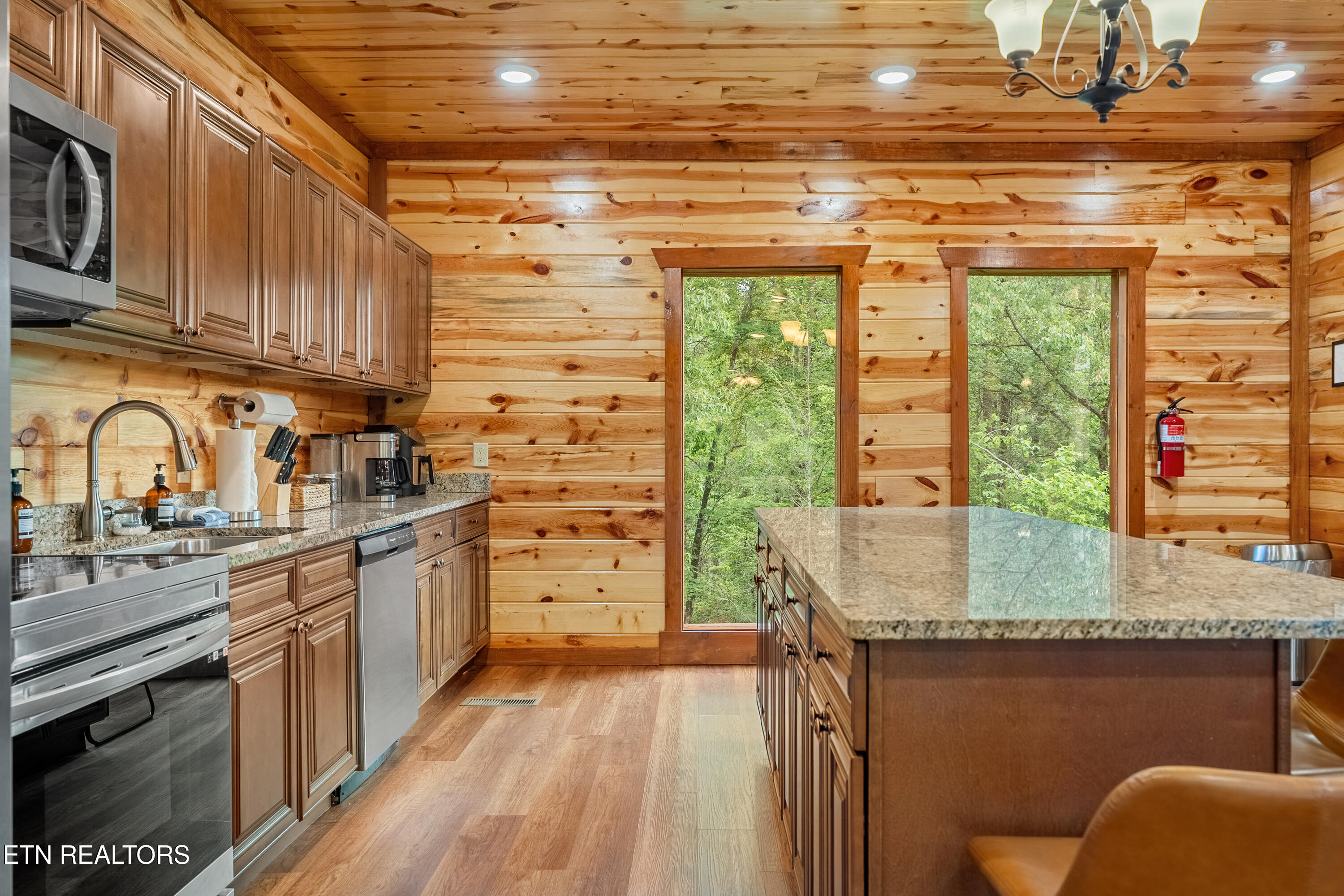 2864 Owens Rdg Way Sevierville, TN 37876 - Photo 5 of 57 DSC04329-HDR