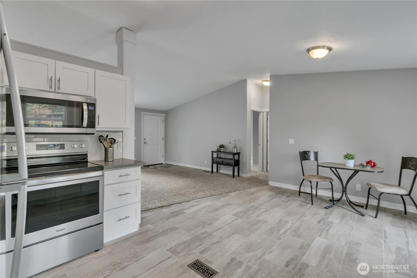 12818 Prairie Ridge Drive East Bonney Lake, WA 98391 - Photo 15 of 27