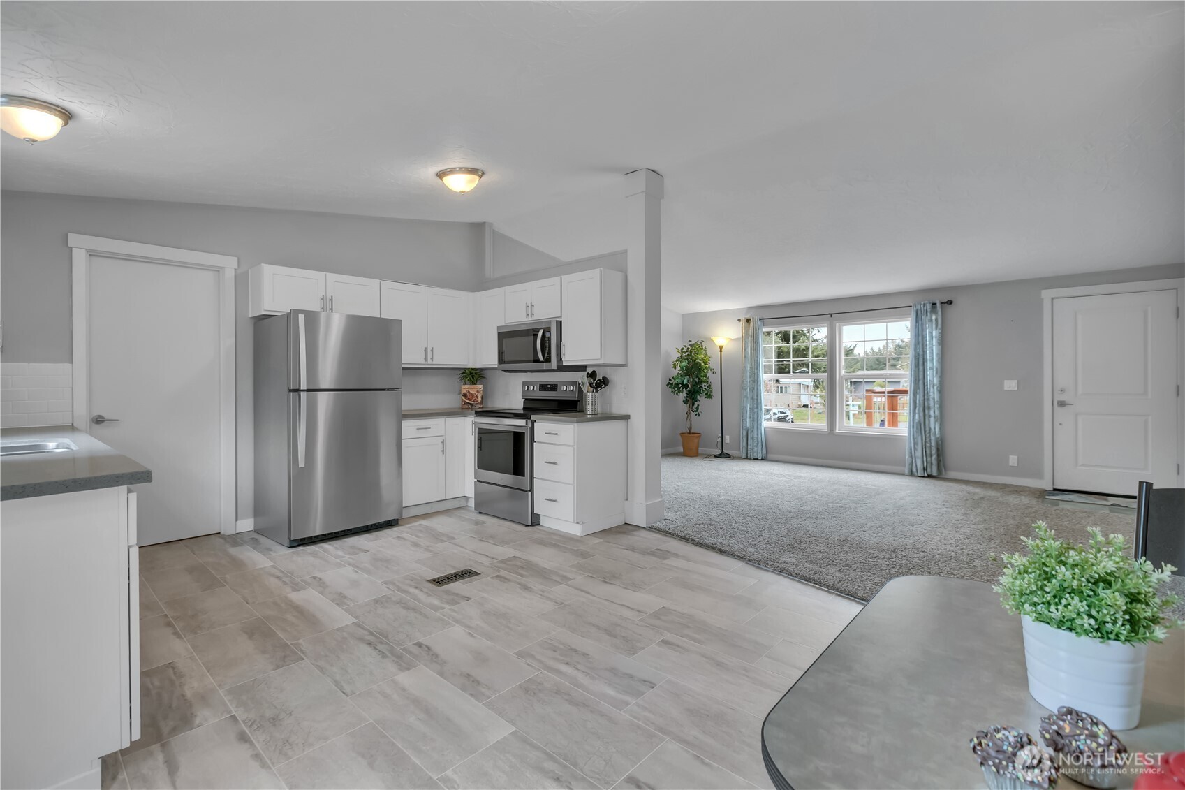 12818 Prairie Ridge Drive East Bonney Lake, WA 98391 - Photo 16 of 27